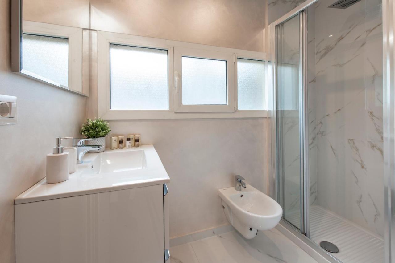 Bnbutler Friuli, 24 - Porta Romana Apartment Милан Экстерьер фото